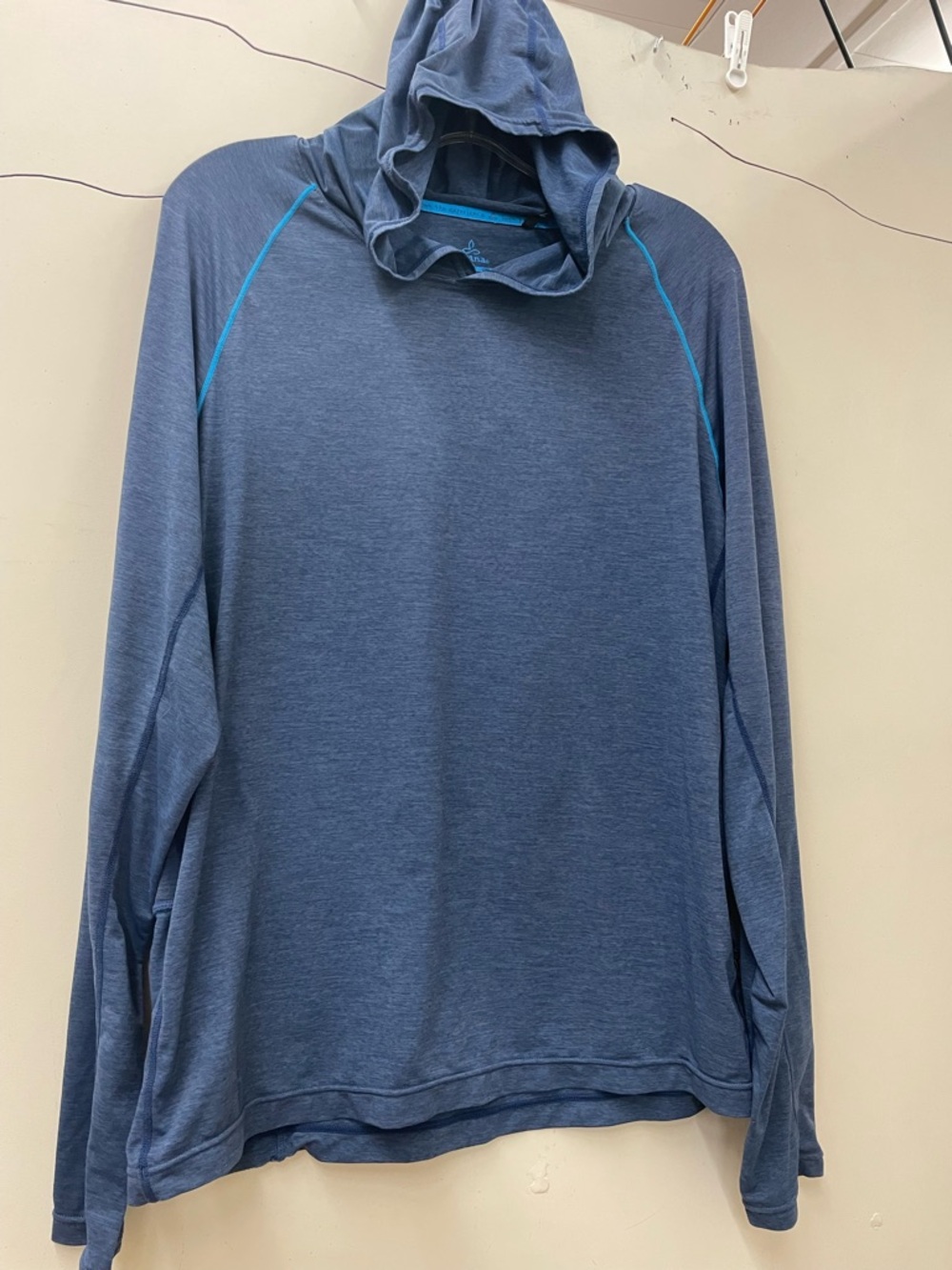 Lightweight Blue Hooded sun shirt hoody Prana